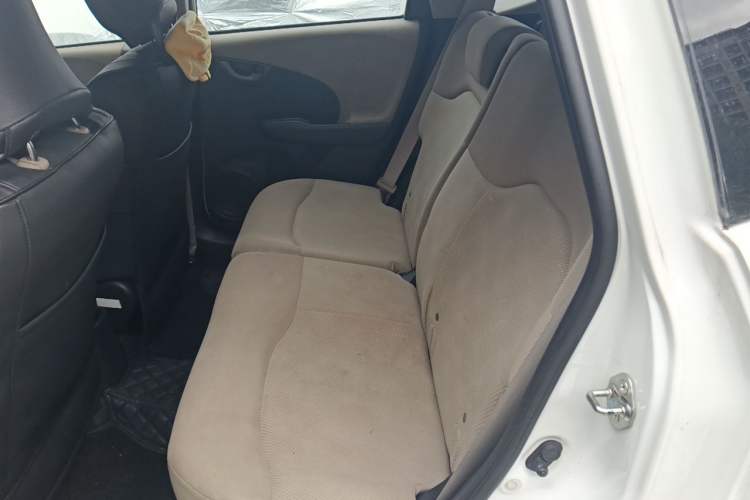 Used Honda Fit 2011 1.5L Automatic Luxury Edition Left Rear Seat