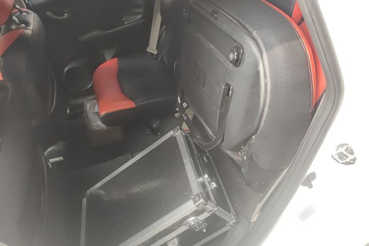 Used Honda Fit 2011 1.5L Automatic Luxury Edition Left Rear Seat