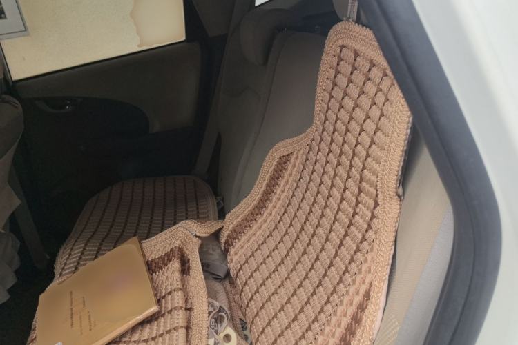 Used Honda Fit 2011 1.3L automatic comfort version Left Rear Seat