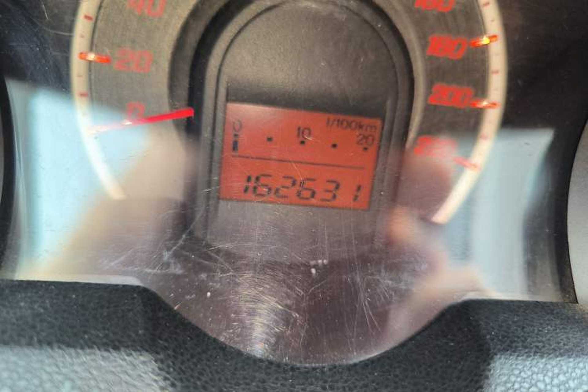 Used Honda Fit 2011 1.3L automatic comfort version Odometer Close Up