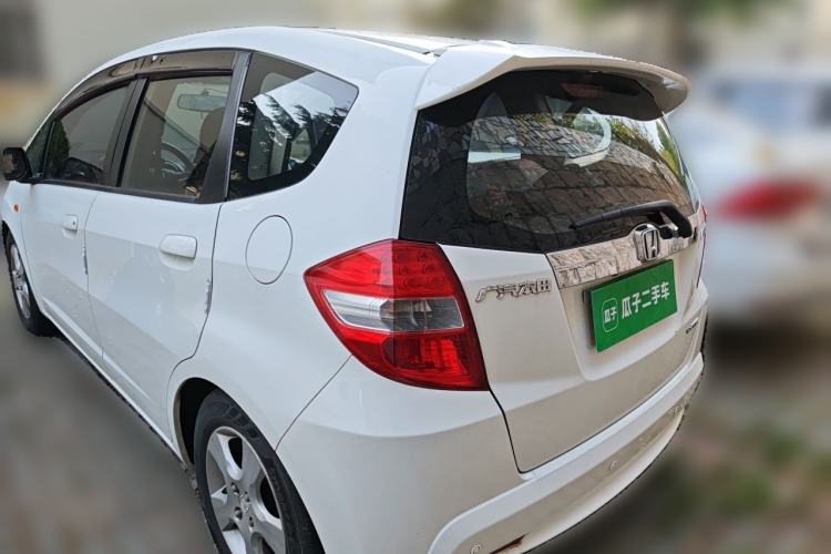 Used Honda Fit 2011 1.3L automatic comfort version Rear Left 45 Deg