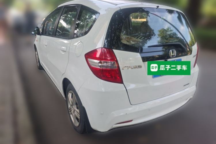 Used Honda Fit 2011 1.3L automatic comfort version Rear Left 45 Deg