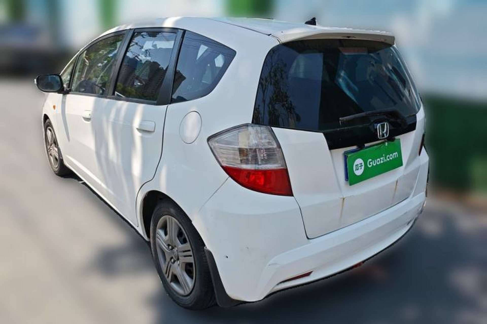 Used Honda Fit 2011 1.3L automatic comfort version Rear Left 45 Deg
