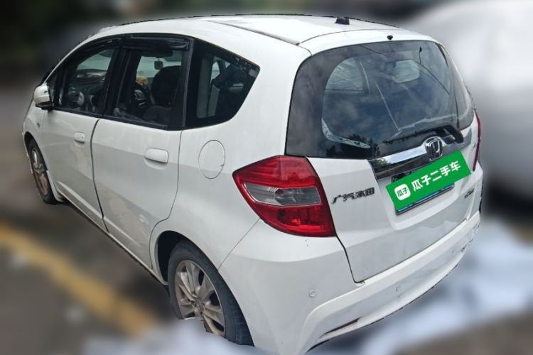 Used Honda Fit 2011 1.5L Automatic Luxury Edition Rear Left 45 Deg