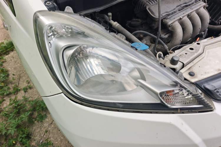Used Honda Fit 2011 1.3L manual Comfort version Right Front Headlight