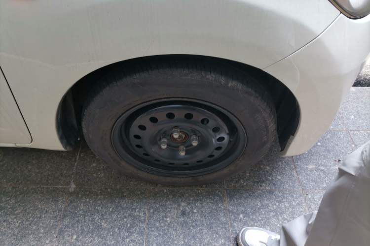 Used Honda Fit 2011 1.3L manual Comfort version Right Front Wheel Hub
