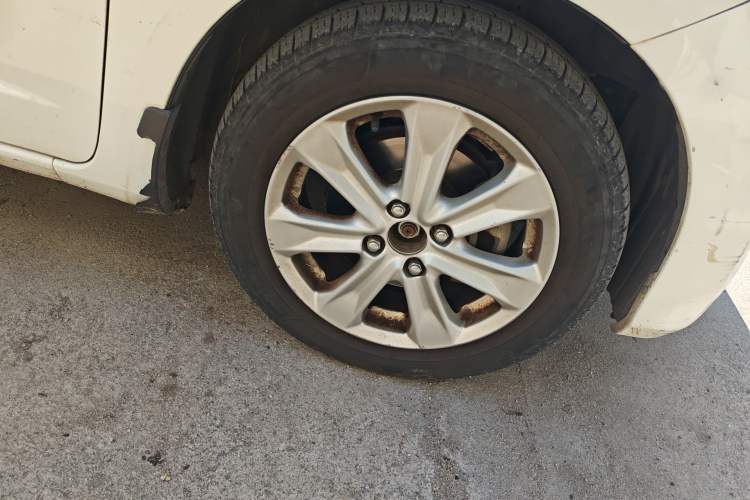 Used Honda Fit 2011 1.3L manual Comfort version Right Front Wheel Hub