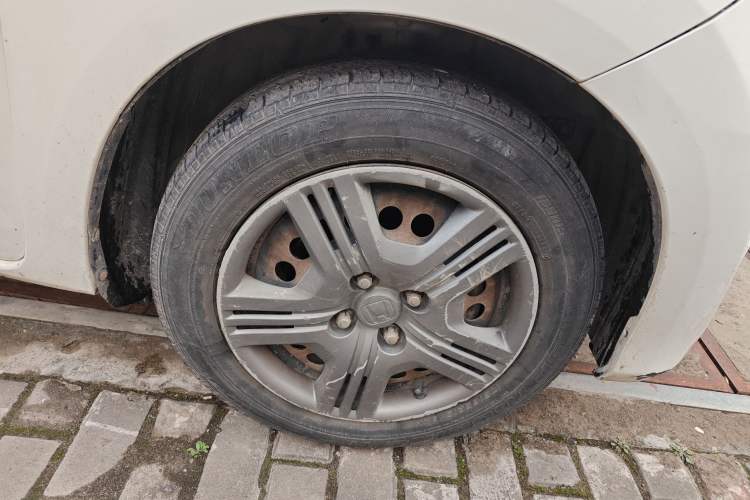 Used Honda Fit 2011 1.3L manual Comfort version Right Front Wheel Hub