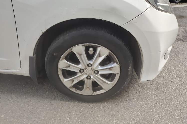 Used Honda Fit 2011 1.5L Automatic Luxury Edition Right Front Wheel Hub