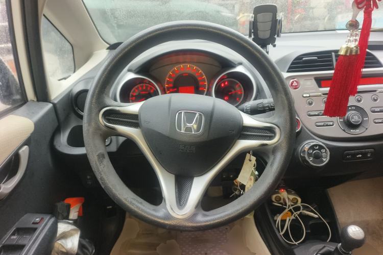 Used Honda Fit 2011 1.5L manual luxury version Steering Wheel