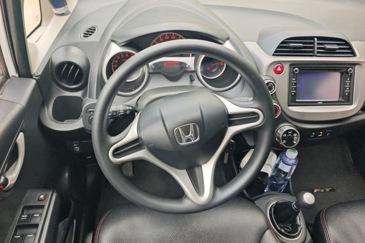 Used Honda Fit 2011 1.3L manual Comfort version Steering Wheel