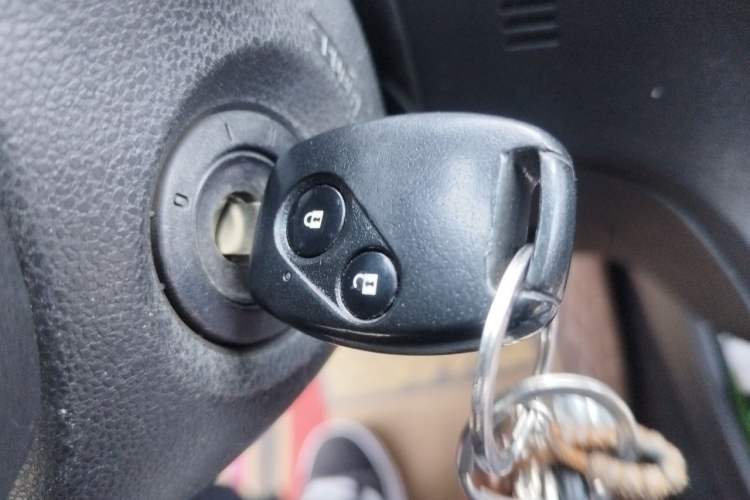 Used Honda Fit 2011 1.3L automatic comfort version Vehicle Key