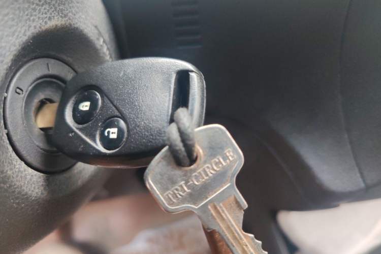Used Honda Fit 2011 1.3L manual Comfort version Vehicle Key