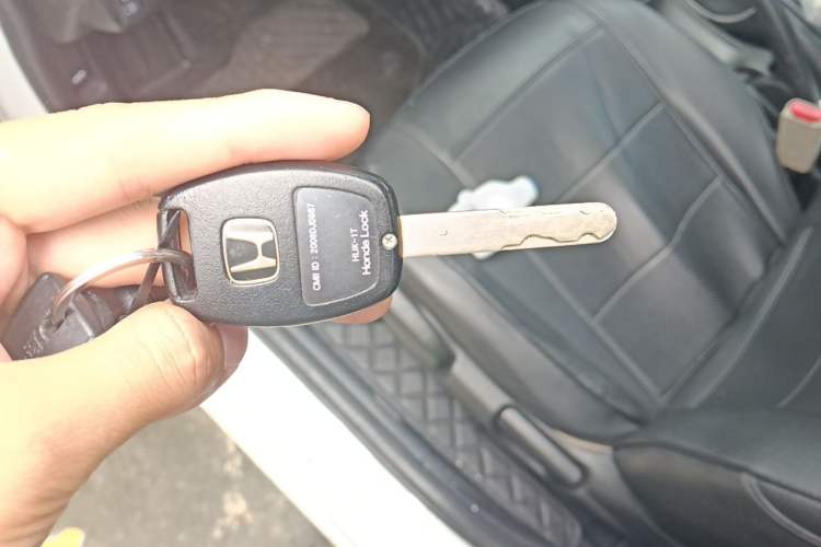 Used Honda Fit 2011 1.5L Automatic Luxury Edition Vehicle Key