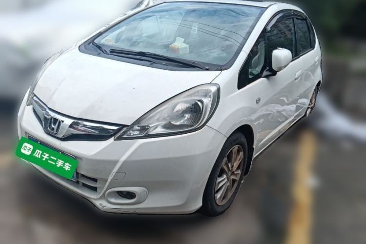 Used Honda Fit 2011 1.5L Automatic Luxury Edition Guazi used car, China used car export, Used car for sale, Used cars, Cheapest cars for sale