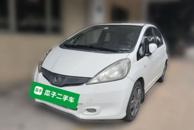 Used Honda Fit 2011 1.3L automatic comfort version