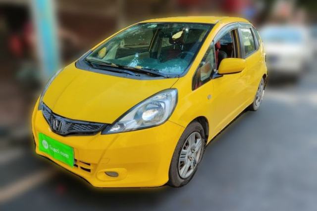 Used Honda Fit 2011 1.3L manual Comfort version