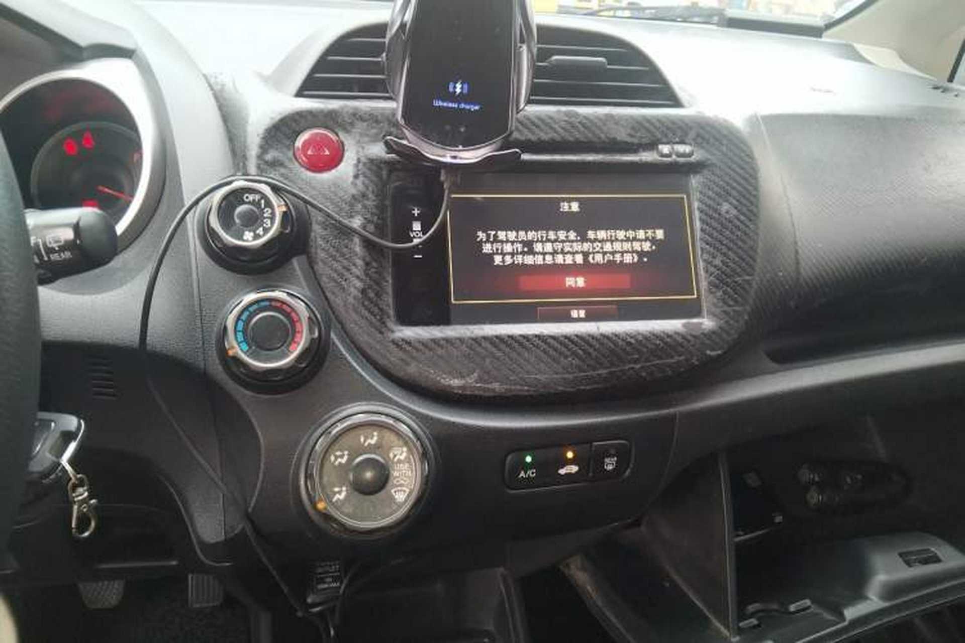 Used Honda Fit 2011 1.3L manual Comfort version Audio And AC Panel