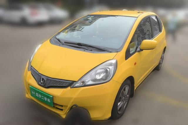 Used Honda Fit 2011 1.3L automatic comfort version