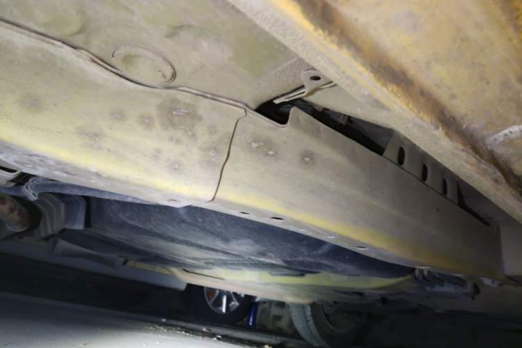 Used Honda Fit 2011 1.3L manual Comfort version Chassis Front Left