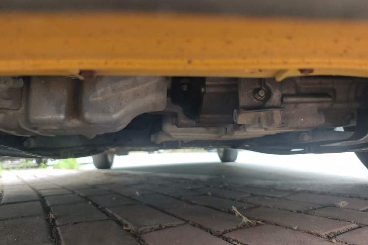 Used Honda Fit 2011 1.3L automatic comfort version Chassis Front
