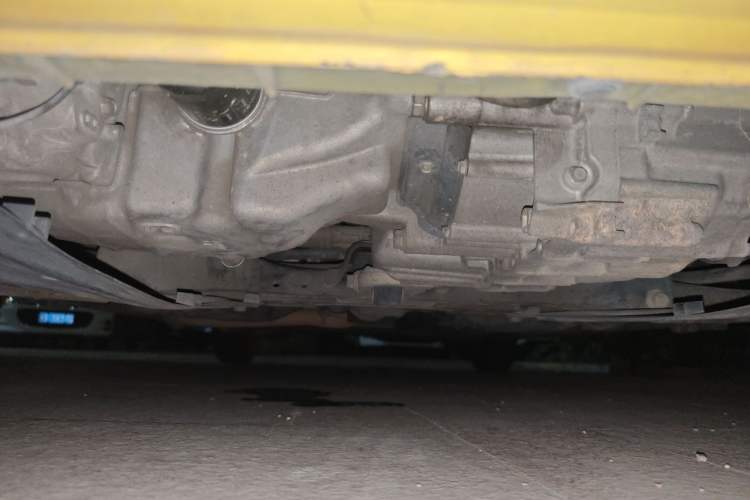 Used Honda Fit 2011 1.3L automatic comfort version Chassis Front