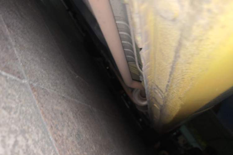 Used Honda Fit 2011 1.3L automatic comfort version Chassis Rear Right