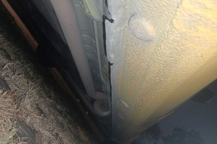 Used Honda Fit 2011 1.3L automatic comfort version Chassis Rear Right
