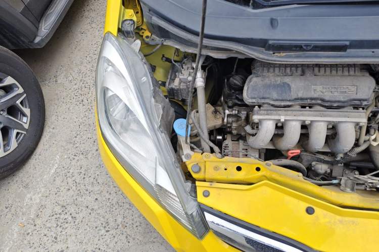 Used Honda Fit 2011 1.3L manual Comfort version Engine Bay Right
