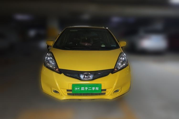 Used Honda Fit 2011 1.5L Automatic Luxury Edition Front