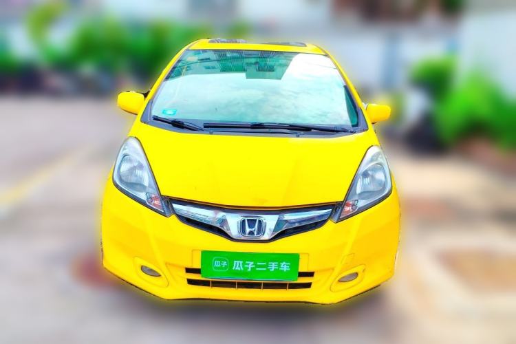 Used Honda Fit 2011 1.5L Automatic Luxury Edition Front