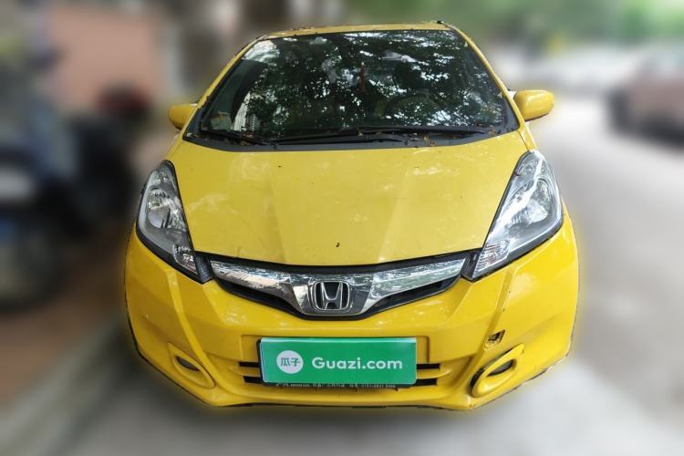 Used Honda Fit 2011 1.5L Automatic Luxury Edition Front