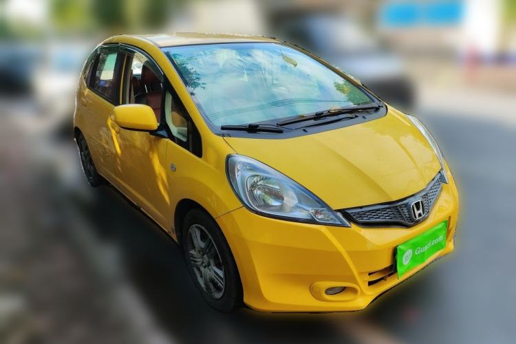 Used Honda Fit 2011 1.3L manual Comfort version Front Right 45 Deg