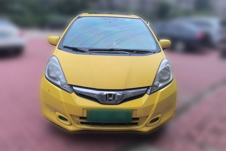 Used Honda Fit 2011 1.5L Automatic Luxury Edition Front