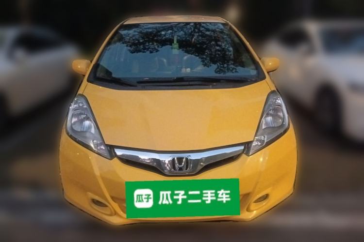 Used Honda Fit 2011 1.3L automatic comfort version Front