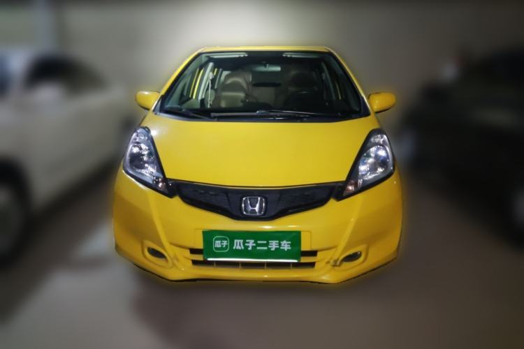 Used Honda Fit 2011 1.3L manual Comfort version Front