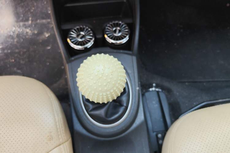 Used Honda Fit 2011 1.3L manual Comfort version Gear Lever