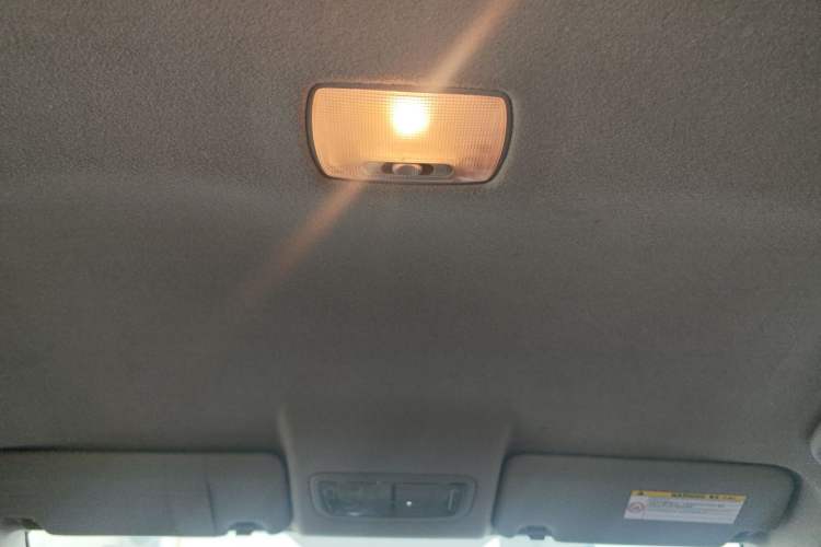 Used Honda Fit 2011 1.3L manual Comfort version Headliner