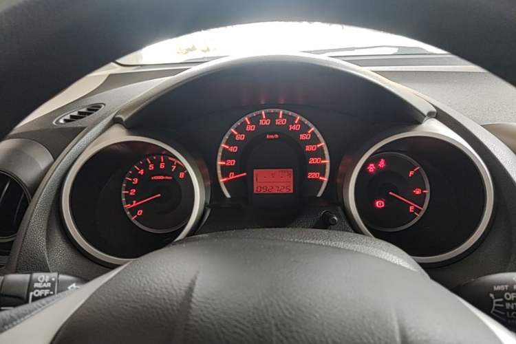 Used Honda Fit 2011 1.3L manual Comfort version Instrument Cluster