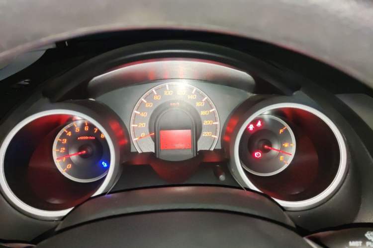 Used Honda Fit 2011 1.3L manual Comfort version Instrument Cluster
