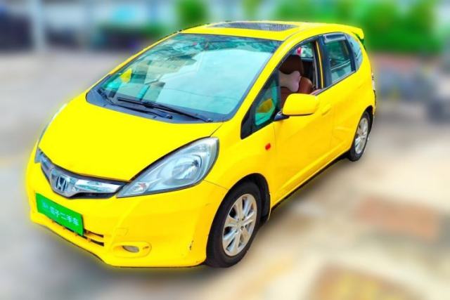 Used Honda Fit 2011 1.5L Automatic Luxury Edition