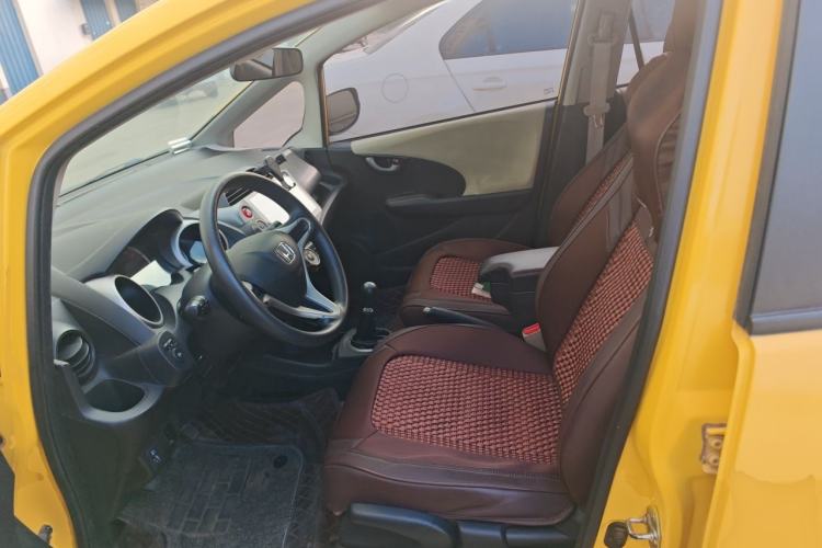 Used Honda Fit 2011 1.3L manual Comfort version Left Front Seat