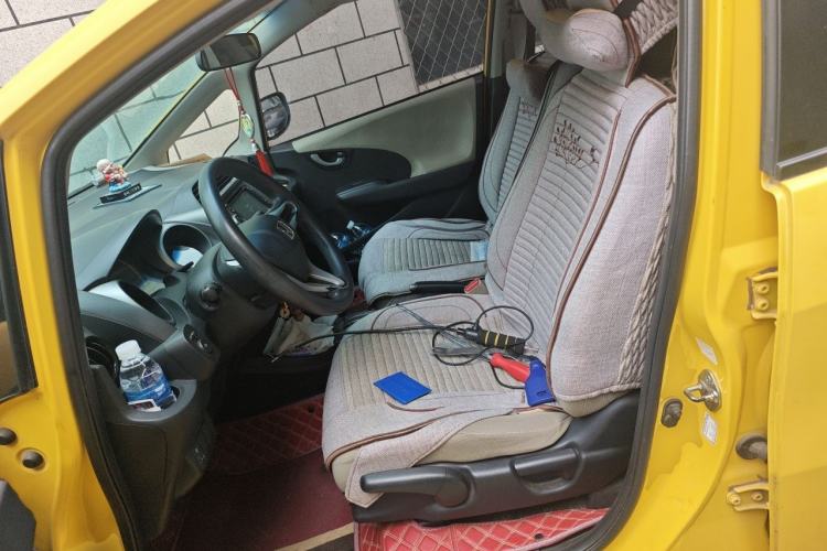 Used Honda Fit 2011 1.3L automatic comfort version Left Front Seat