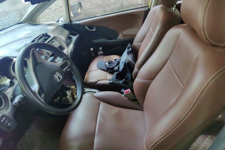 Used Honda Fit 2011 1.3L automatic comfort version Left Front Seat