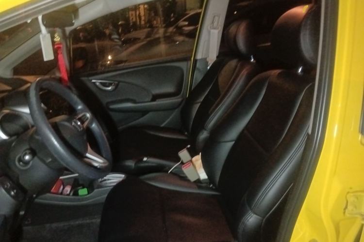 Used Honda Fit 2011 1.3L automatic comfort version Left Front Seat