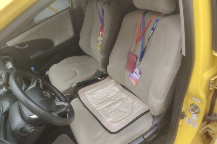 Used Honda Fit 2011 1.3L automatic comfort version Left Front Seat