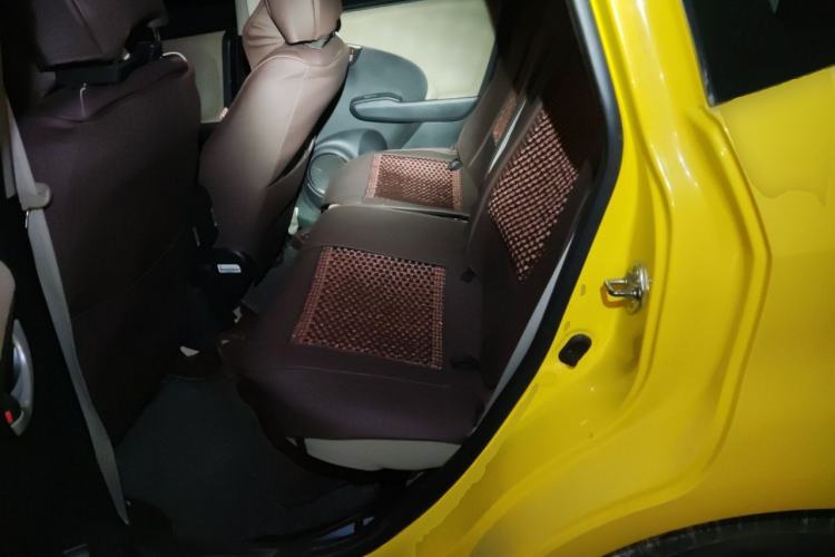 Used Honda Fit 2011 1.3L manual Comfort version Left Rear Seat