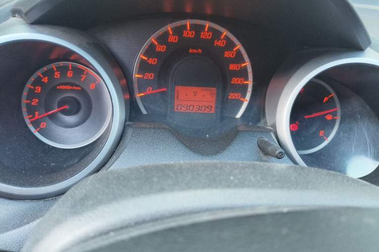 Used Honda Fit 2011 1.3L automatic comfort version Odometer Close Up