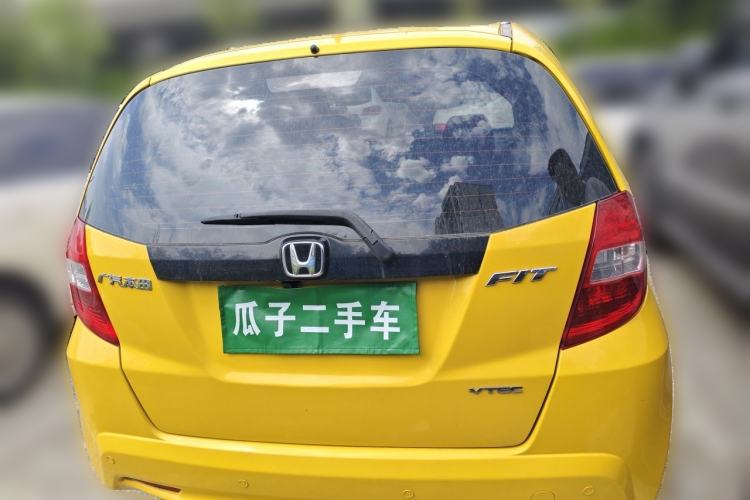 Used Honda Fit 2011 1.3L manual Comfort version Rear