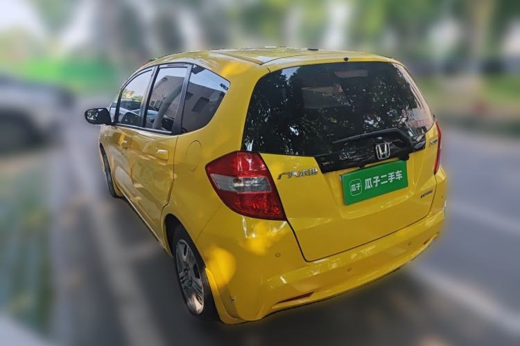 Used Honda Fit 2011 1.3L automatic comfort version Rear Left 45 Deg